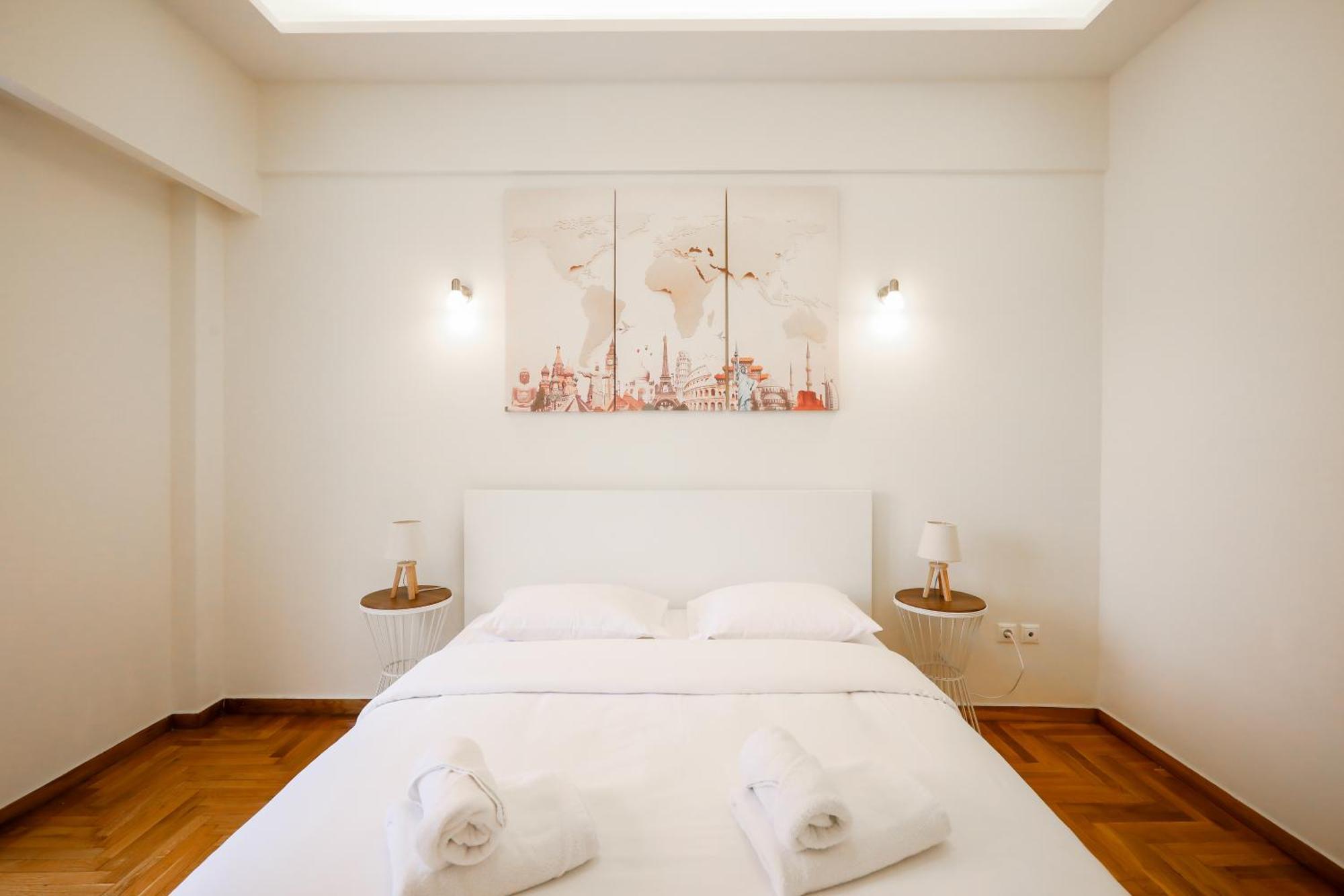 Cozy 3 Bedroom Retreat Next To Kolonaki - Greecing Athens
